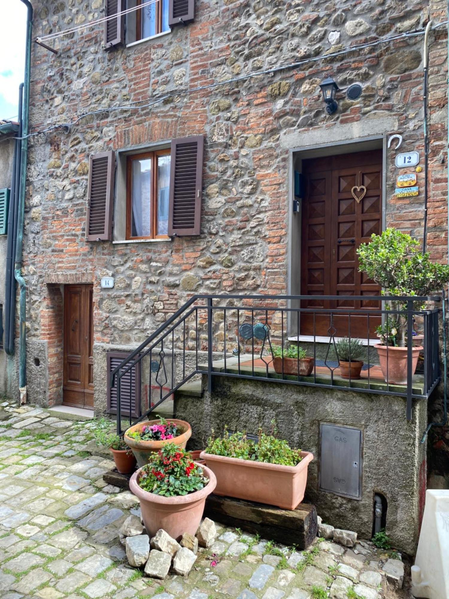 Villa Casa Nonna Rina Chiusdino Exterior foto